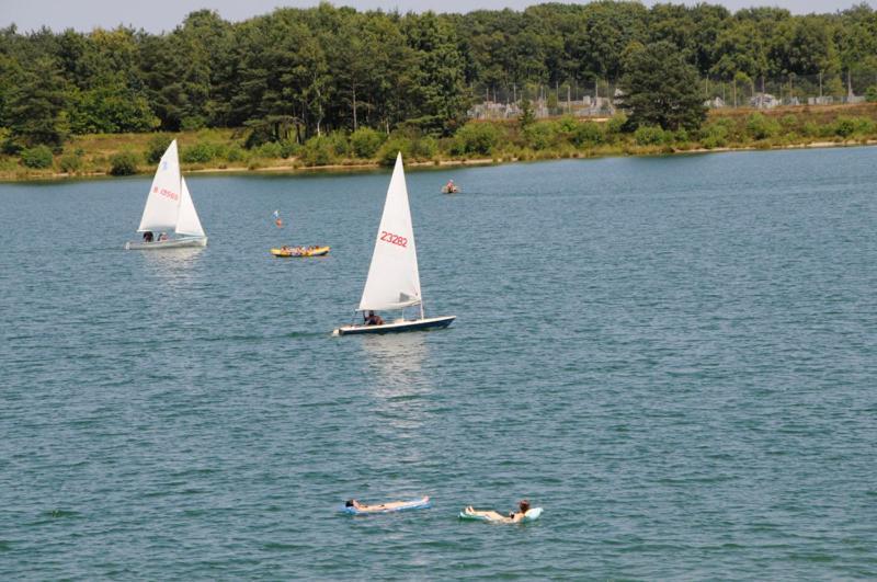 Camping De Binnenvaart Superior Chalet Aan de Wolfsberg Eksteriør billede
